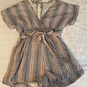 American Eagle Romper